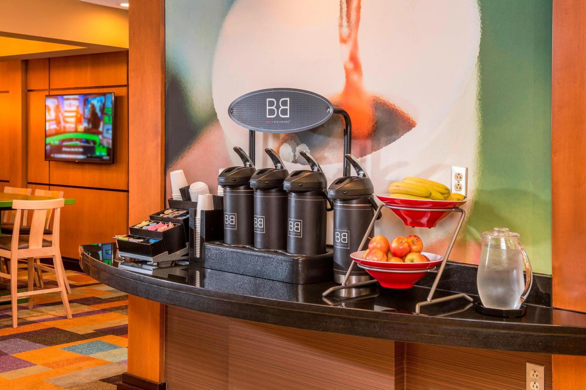 Fairfield Inn & Suites By Marriott Фредерик Экстерьер фото
