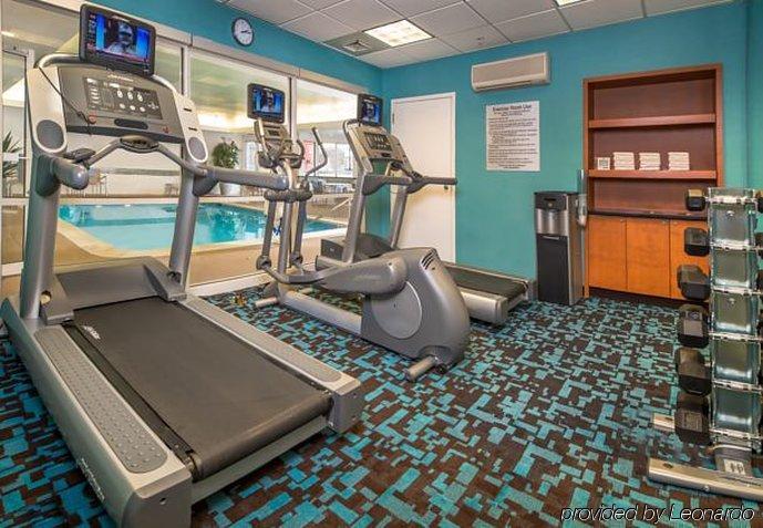 Fairfield Inn & Suites By Marriott Фредерик Экстерьер фото