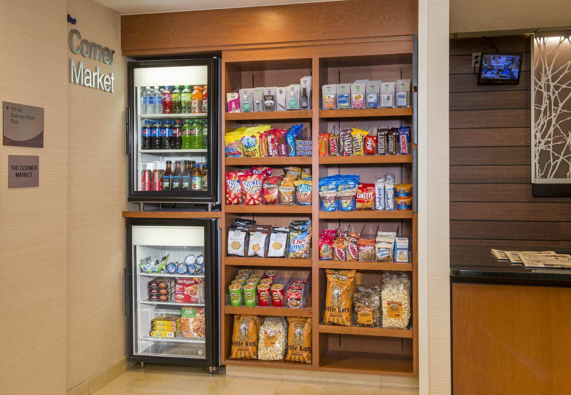 Fairfield Inn & Suites By Marriott Фредерик Экстерьер фото